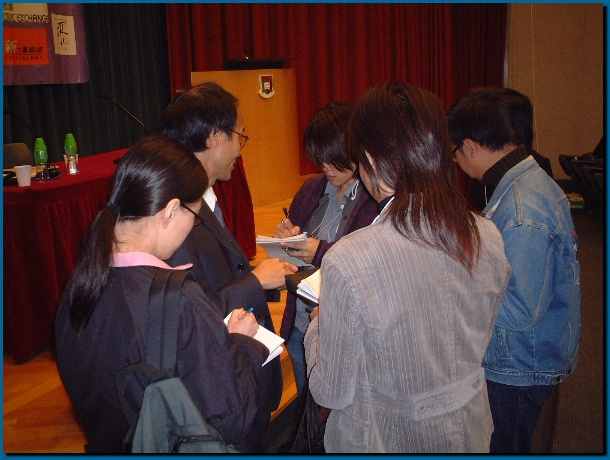 602x451 pixels (120K)